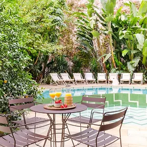 aspasios-garden-apartments-barcelona.topbarcelonahotels.com/
